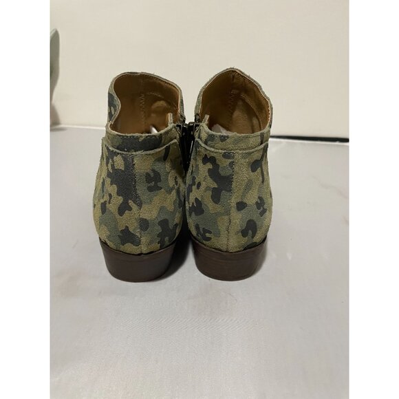 Lucky Brand Green Camo Suede Ankle Boots With Stacked Heel & Side Zipper - Picture 8 of 9